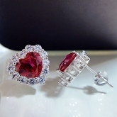 #22 heart earrings