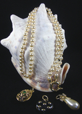 #55 pearls pendants